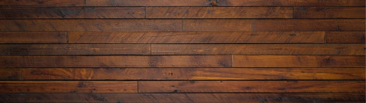 Träpanel i mörkt trä, horisontell.